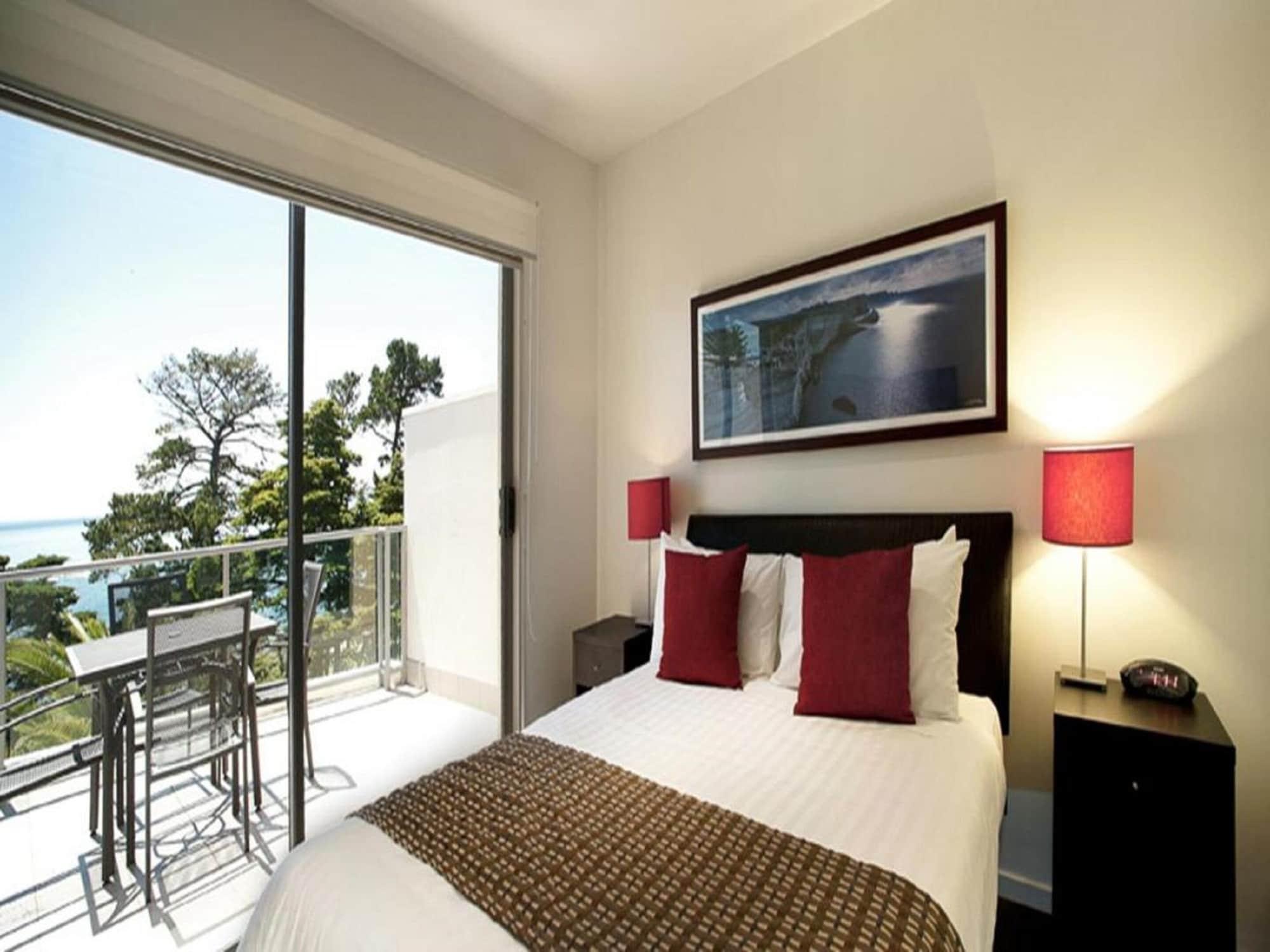 The Waves Apartments Cowes Extérieur photo