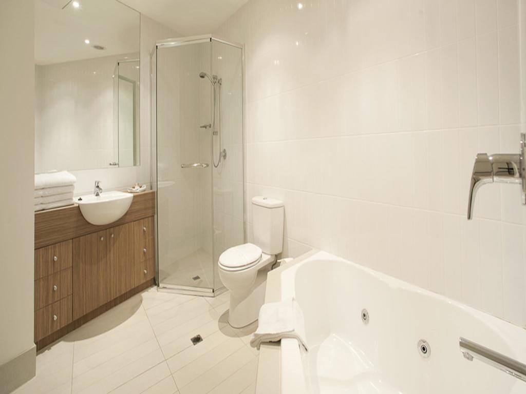 The Waves Apartments Cowes Extérieur photo