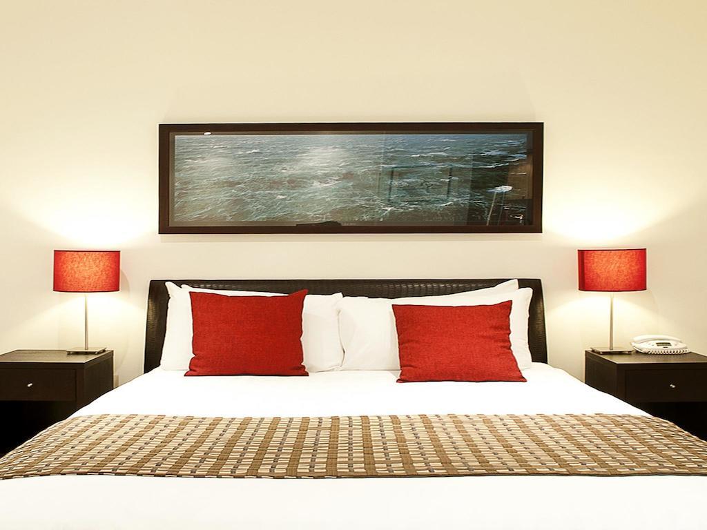 The Waves Apartments Cowes Extérieur photo
