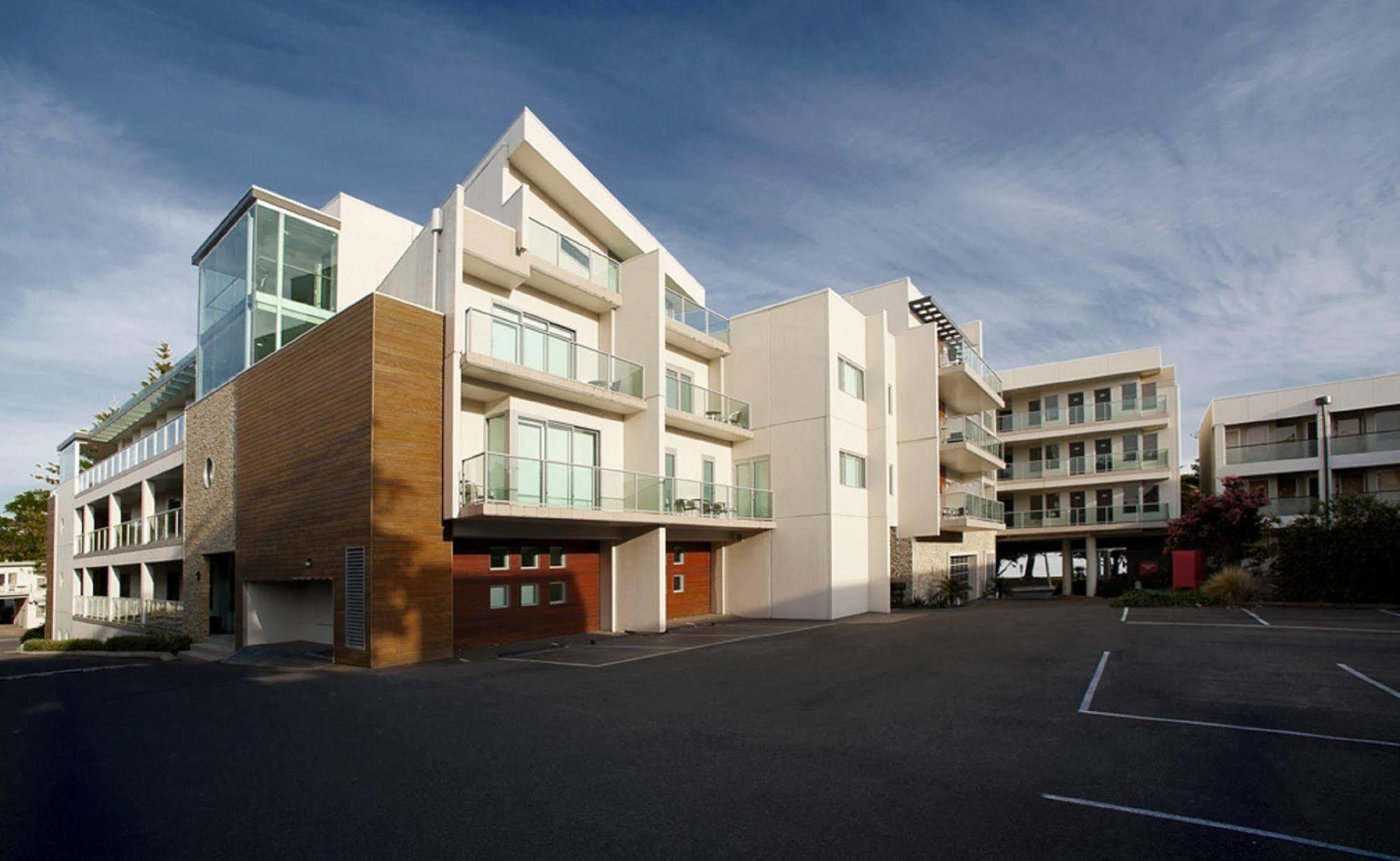 The Waves Apartments Cowes Extérieur photo