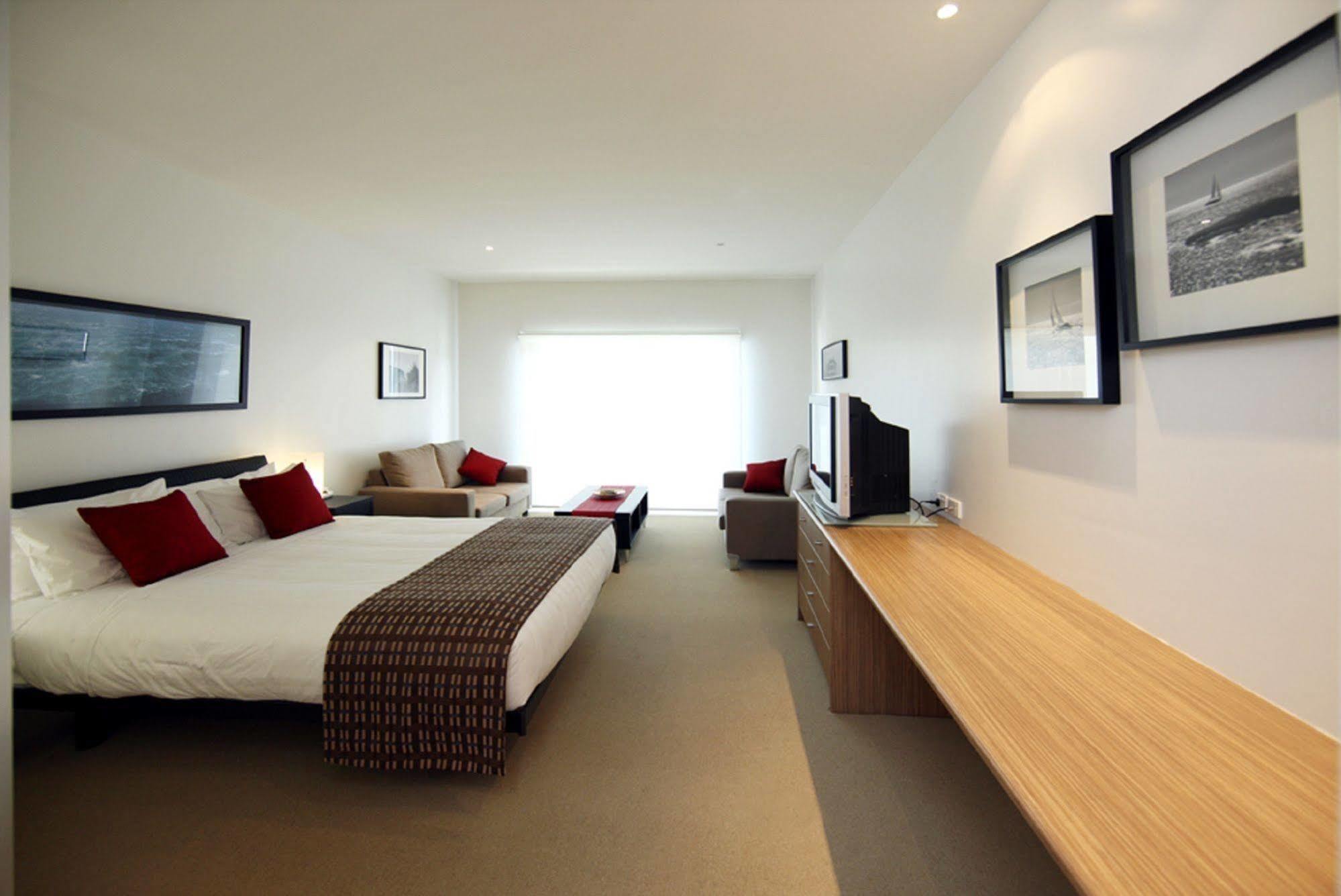 The Waves Apartments Cowes Extérieur photo
